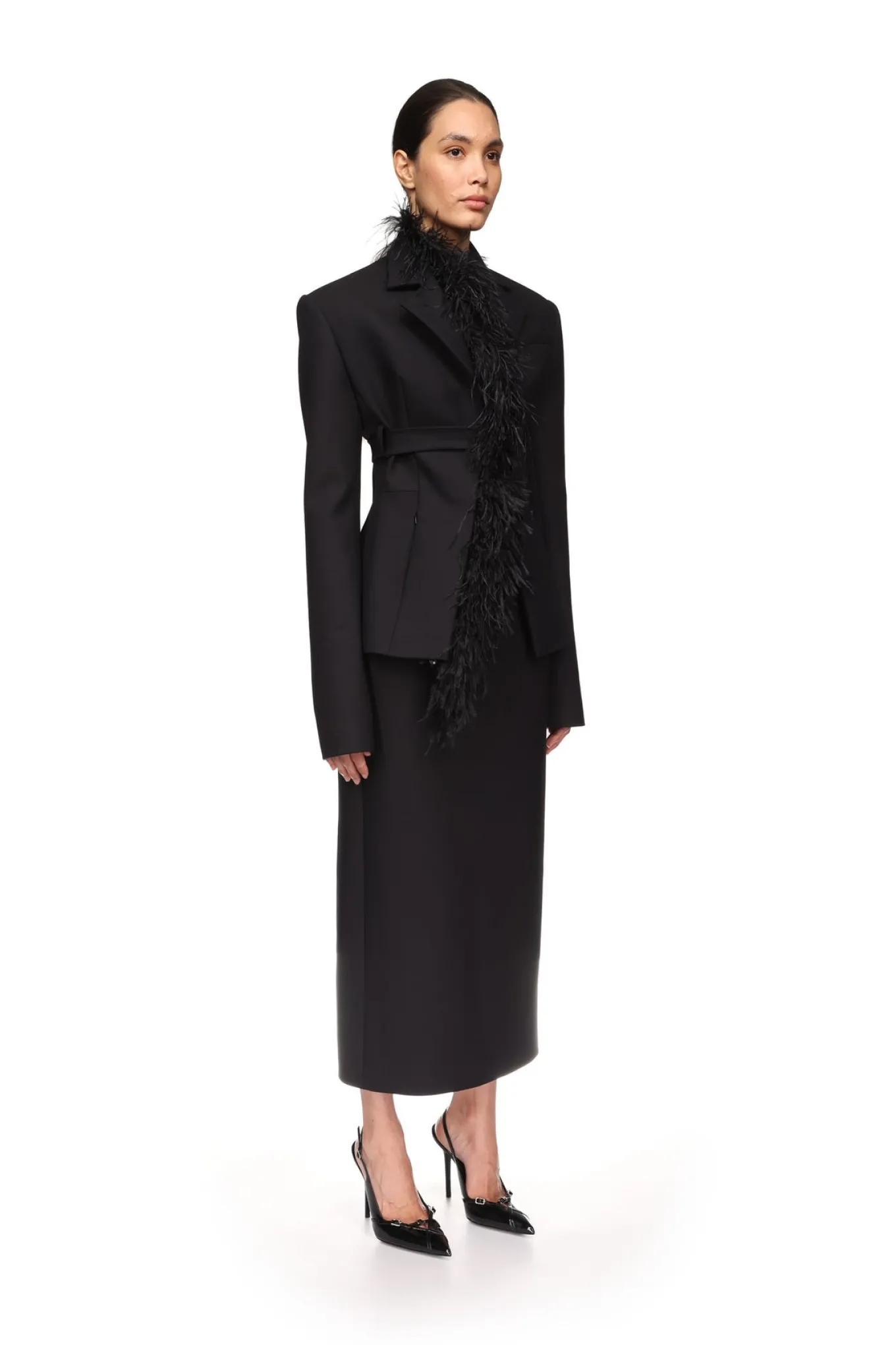 FEATHER TRIM TAILORED JACKET IN BLACK