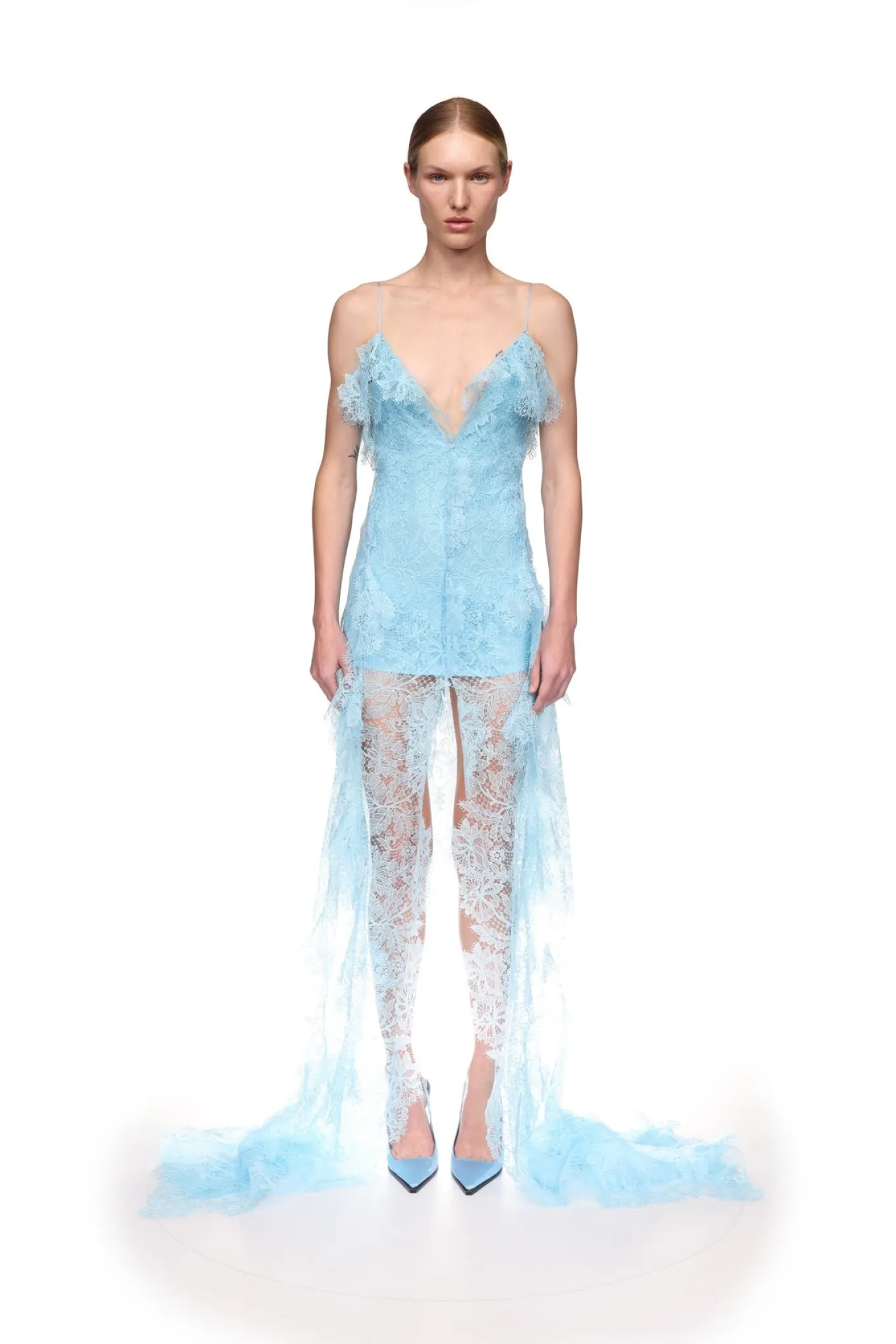 V NECK LACE GOWN